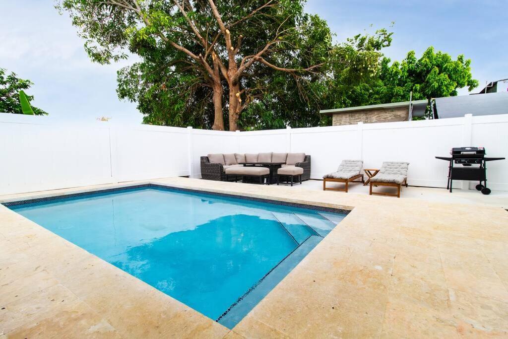 Casa Marilina Aguadilla W/ Pool Villa Kültér fotó